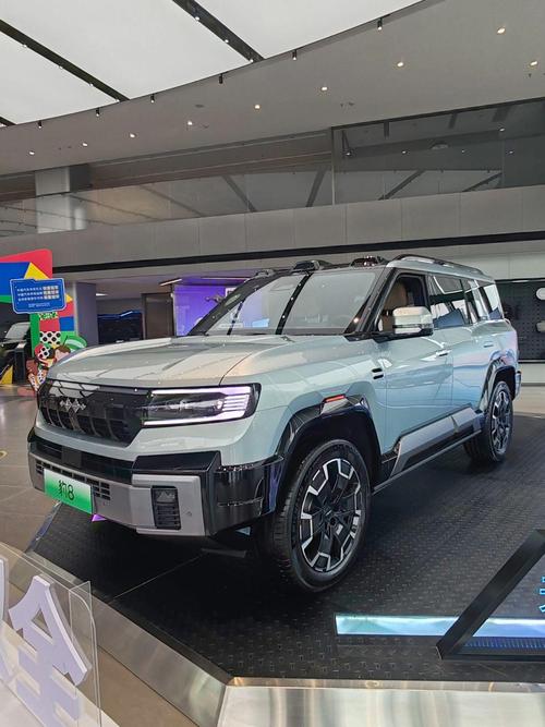 成都彭州市禾云清企业管理咨询比亚迪方程豹硬派越野的爆款，英菲尼迪35周年与你共成长